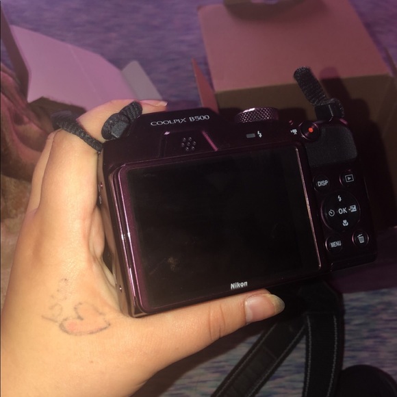 Nikon coolpix camera - Picture 5 of 5